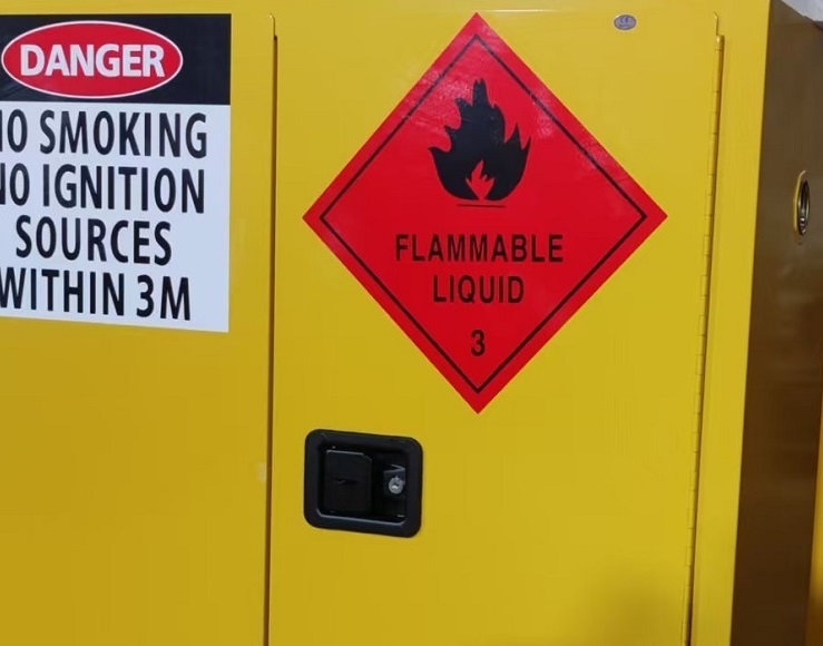 آخرین وبلاگ های شرکت در مورد حمل و نقل تجهیزات انبارداری ایمنی صنعتی به استرالیا: تحویل استاندارد با انطباق EN و VDMA