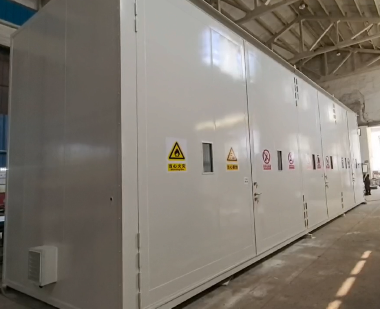 آخرین وبلاگ های شرکت در مورد What Should Companies Consider When Ordering Customized Industrial Storage Equipment?
